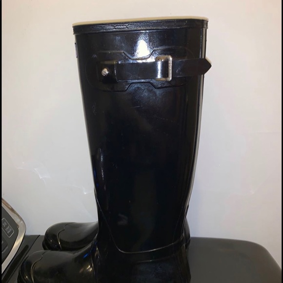 Tall Hunter rain boots - Picture 2 of 5
